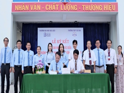 Trường Đại học Bạc Liêu ký kết Bản ghi nhớ hợp tác với trường THPT Giá Rai